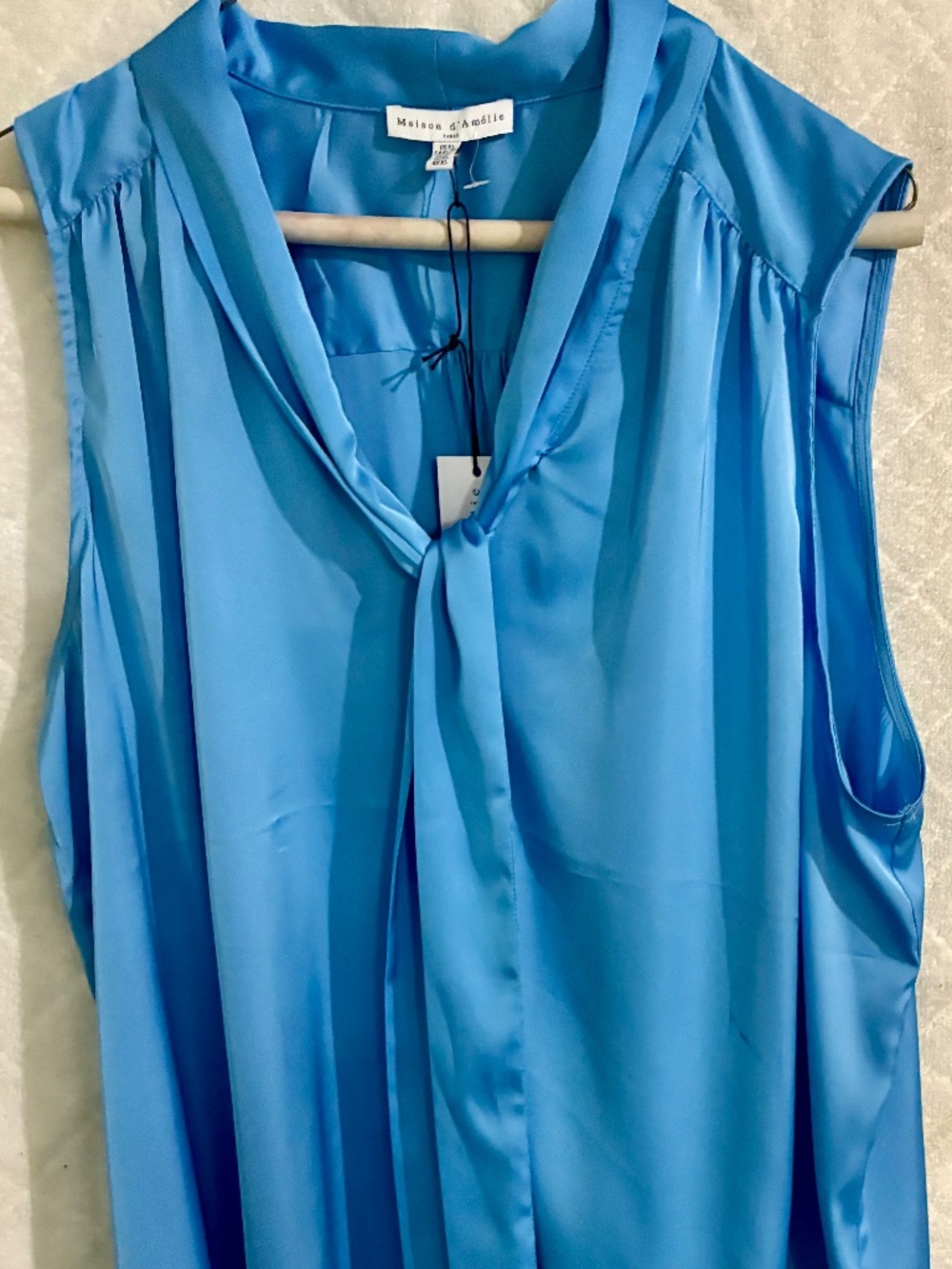Maison d'Amelie Womeens Poly Spandex bright blue button front blouse XL New